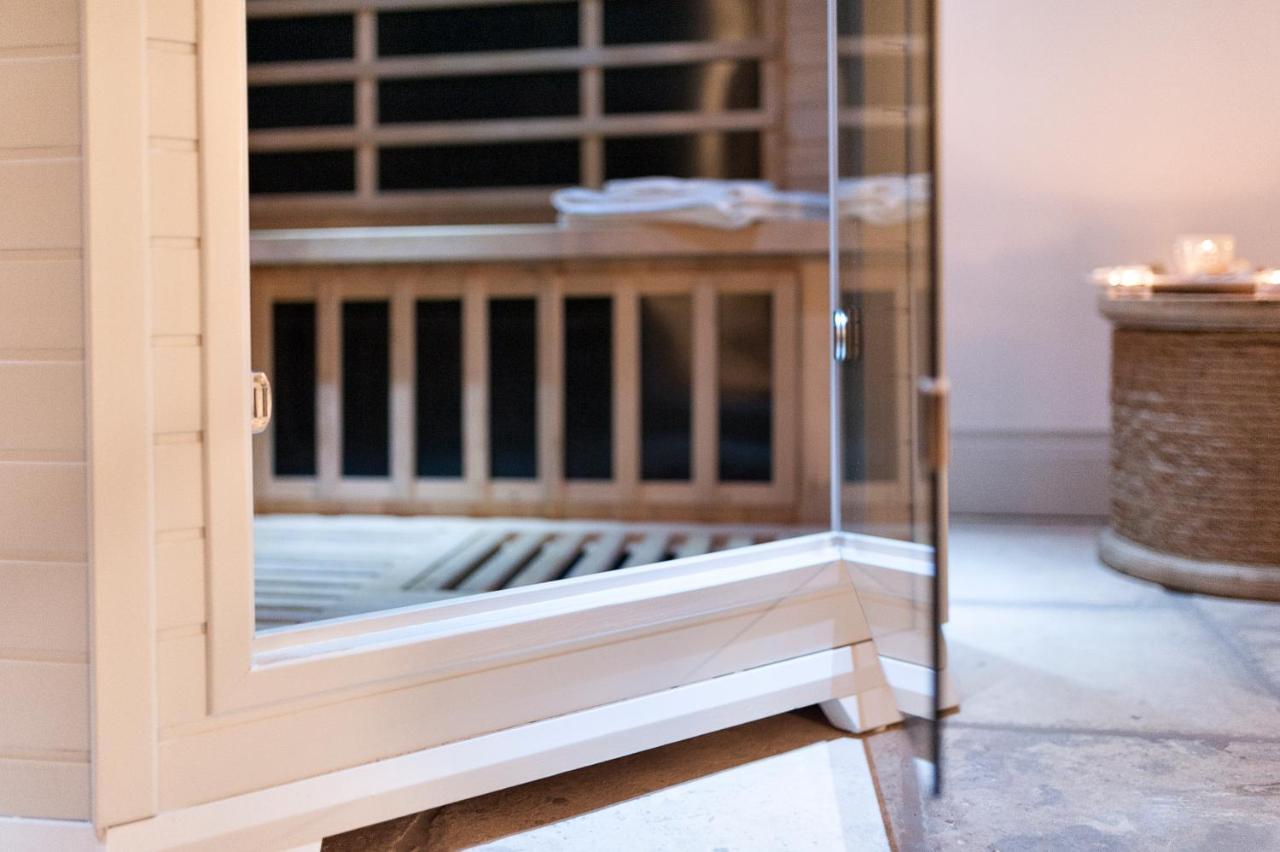 Palazzo Mandurino Luxury Relais Bed & Breakfast Zollino ภายนอก รูปภาพ
