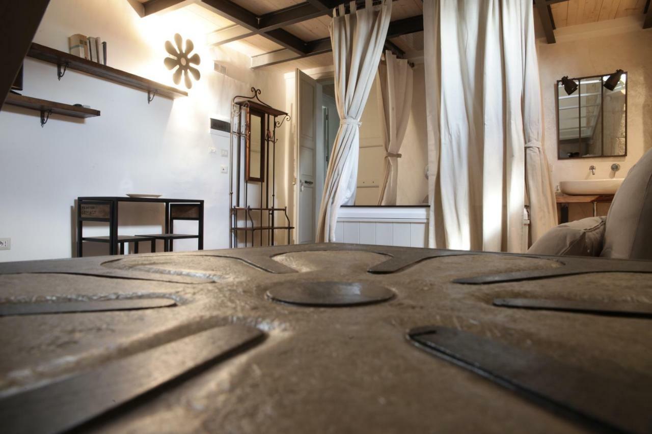 Palazzo Mandurino Luxury Relais Bed & Breakfast Zollino ภายนอก รูปภาพ