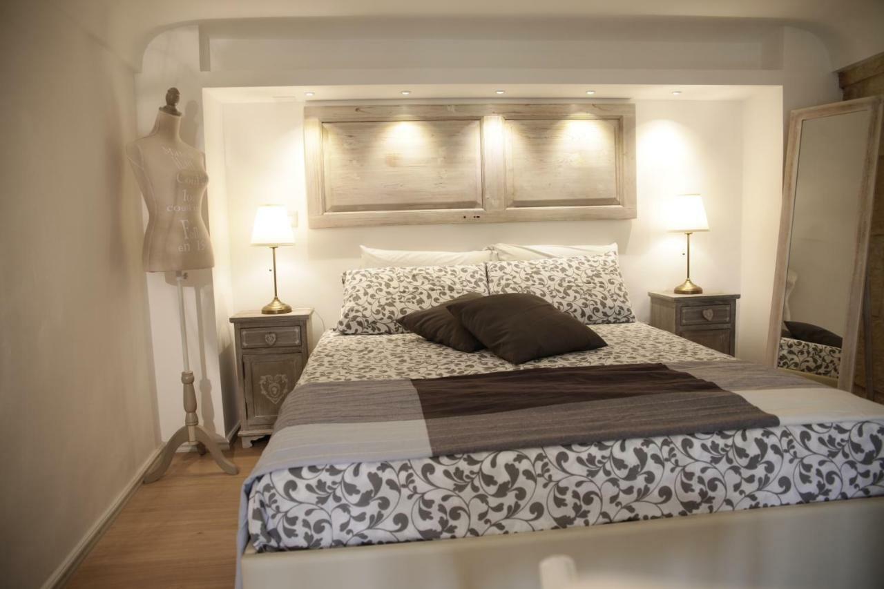 Palazzo Mandurino Luxury Relais Bed & Breakfast Zollino ภายนอก รูปภาพ