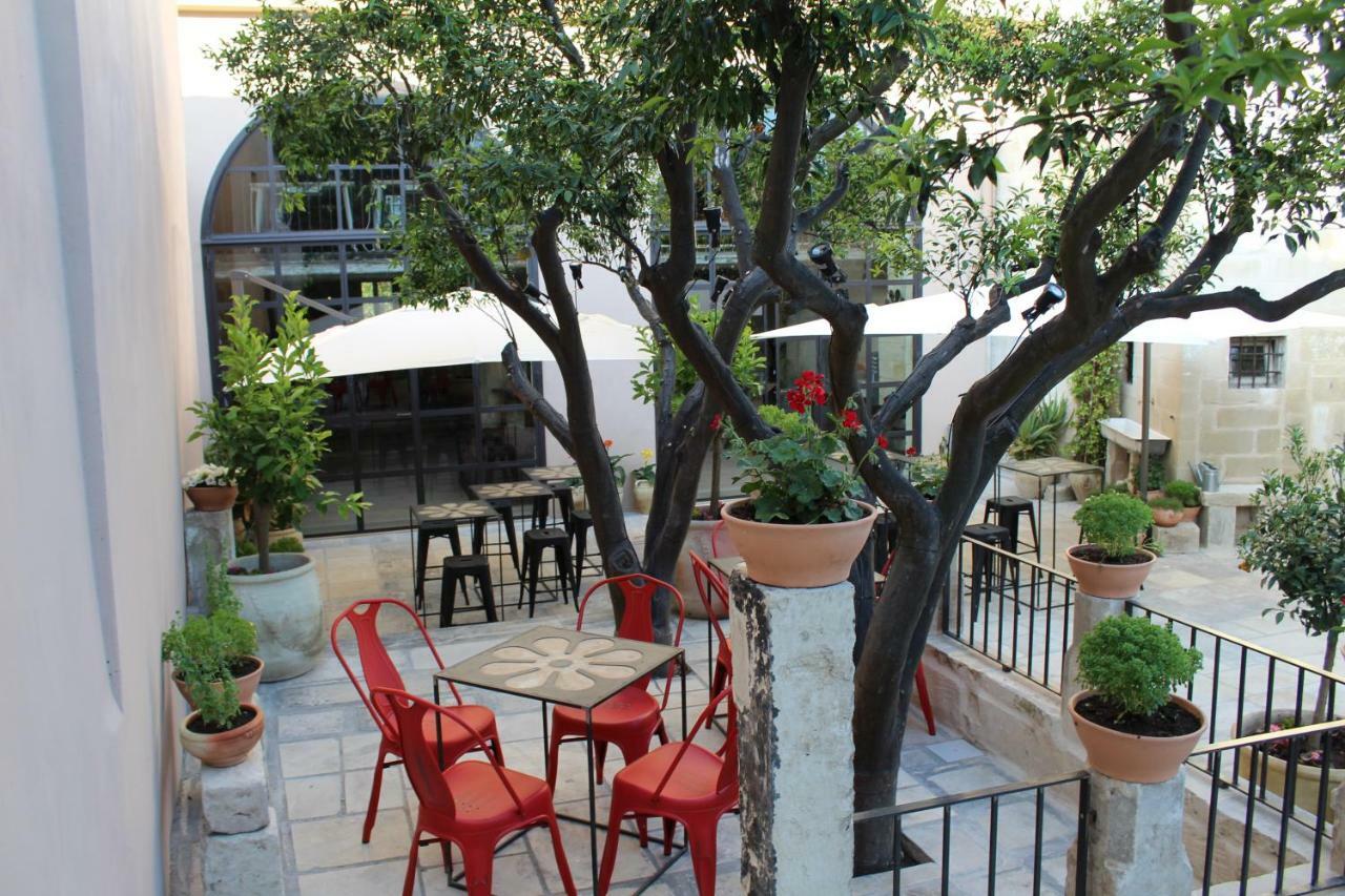 Palazzo Mandurino Luxury Relais Bed & Breakfast Zollino ภายนอก รูปภาพ